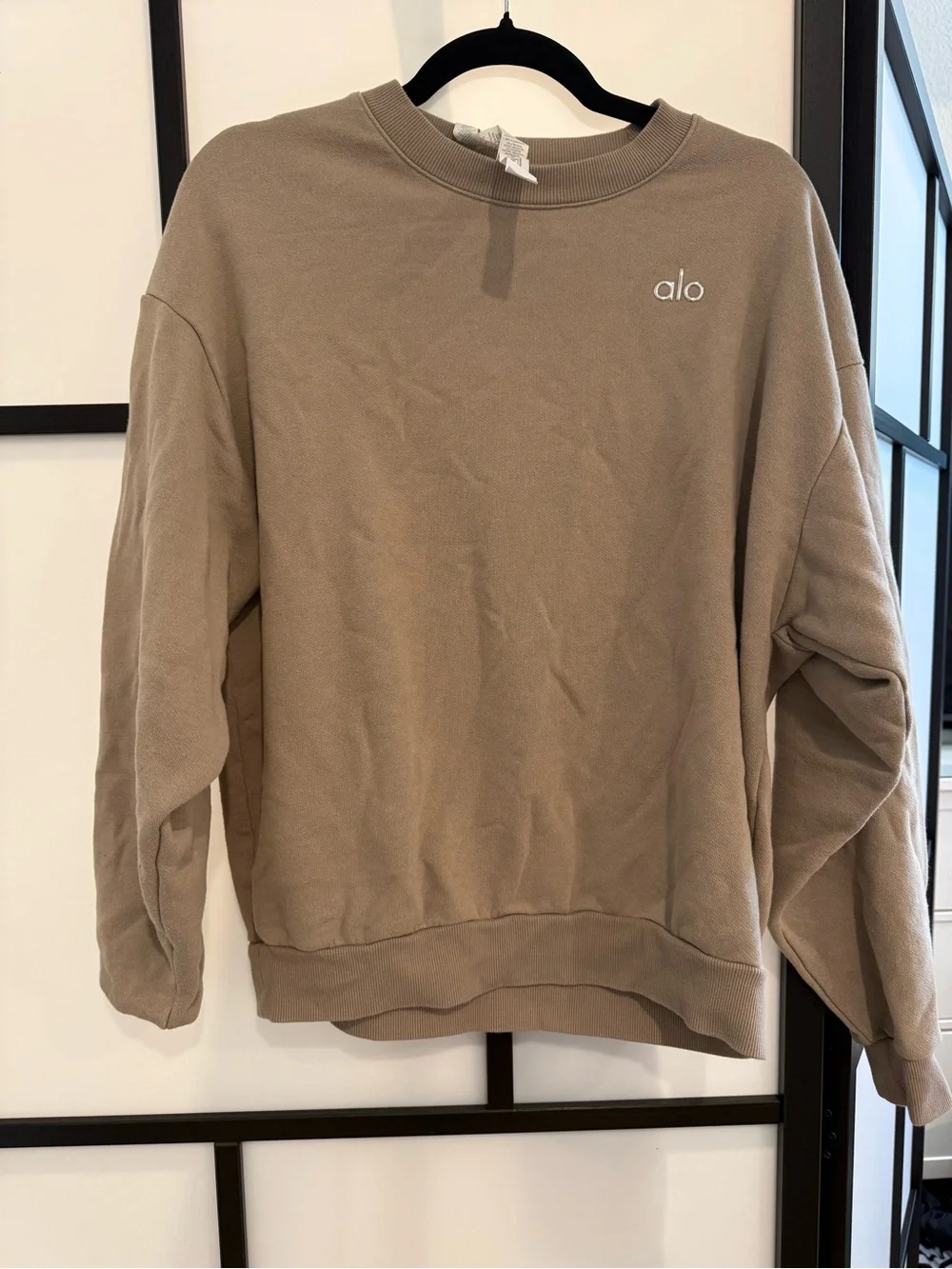ALO Yoga Women's Crewneck Sweatshirt in Taupe